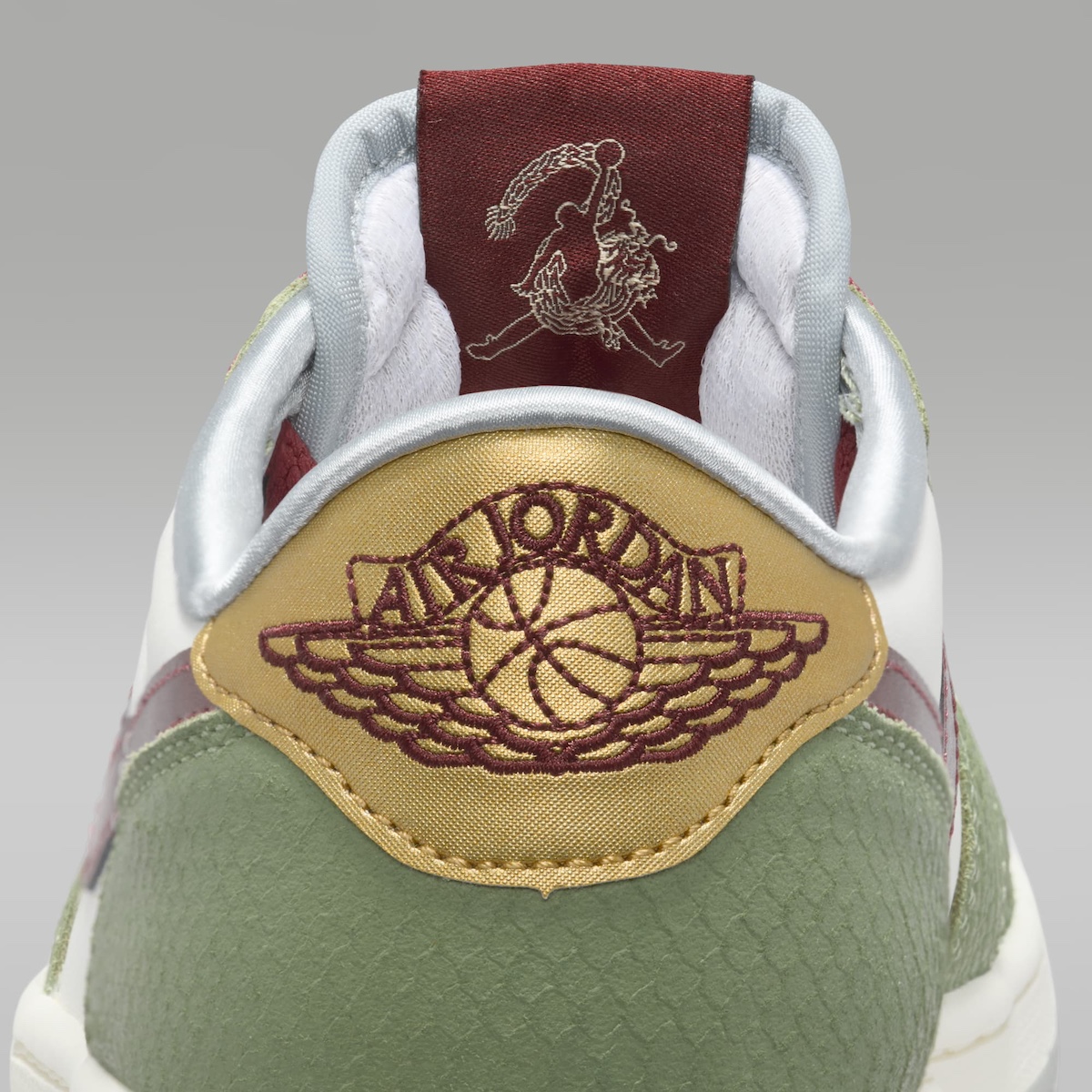 Air-Jordan-1-Low-OG-Chinese-New-Year-8.jpeg