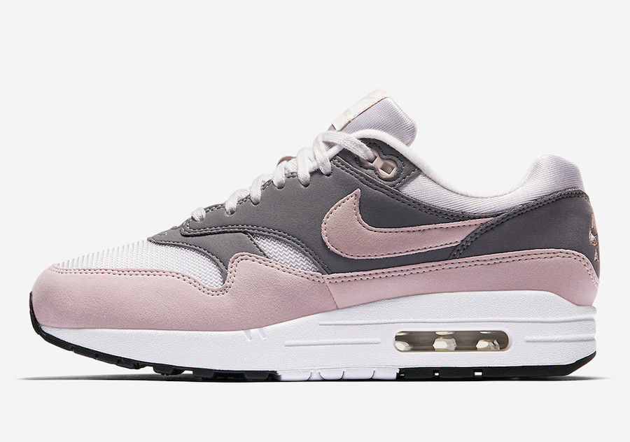 nike-air-max-1-particle-rose-319986-032-1.jpg