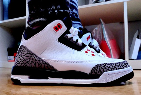 air-jordan-3-gs-white-cement-grey-infrared-23-black-3.jpg