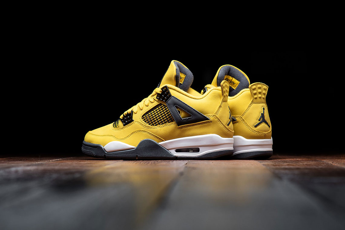 air-jordan-4-lightning-CT8527-700-2.jpg