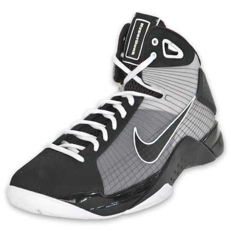 blackwhitehyperdunk.jpg