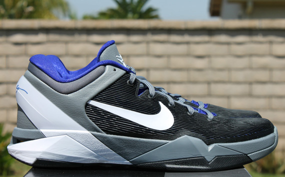 nike-zoom-kobe-vii-concord-cool-grey-reminder-6.jpg