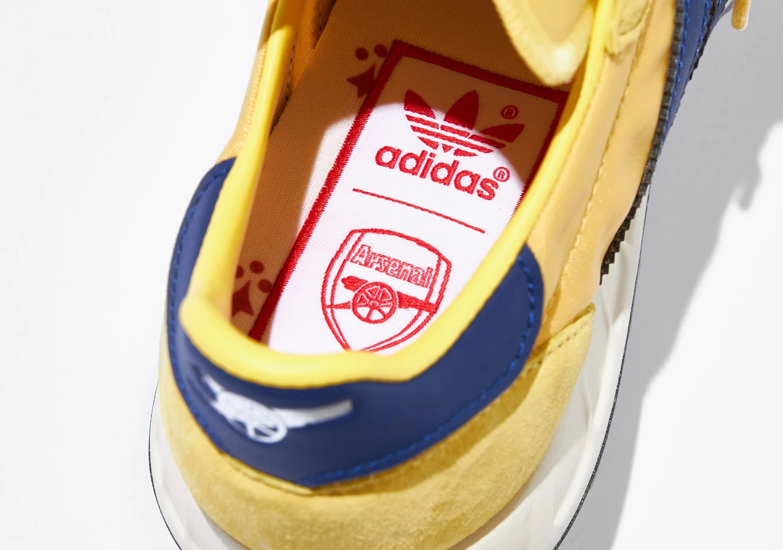 Arsenal-1971-adidas-TRX-Runner-H01801-6.jpeg