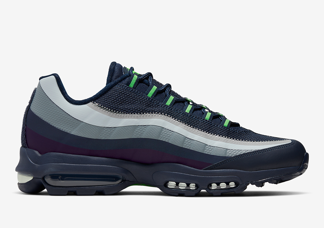 nike-air-max-95-ultra-CQ4025-400-3.jpg