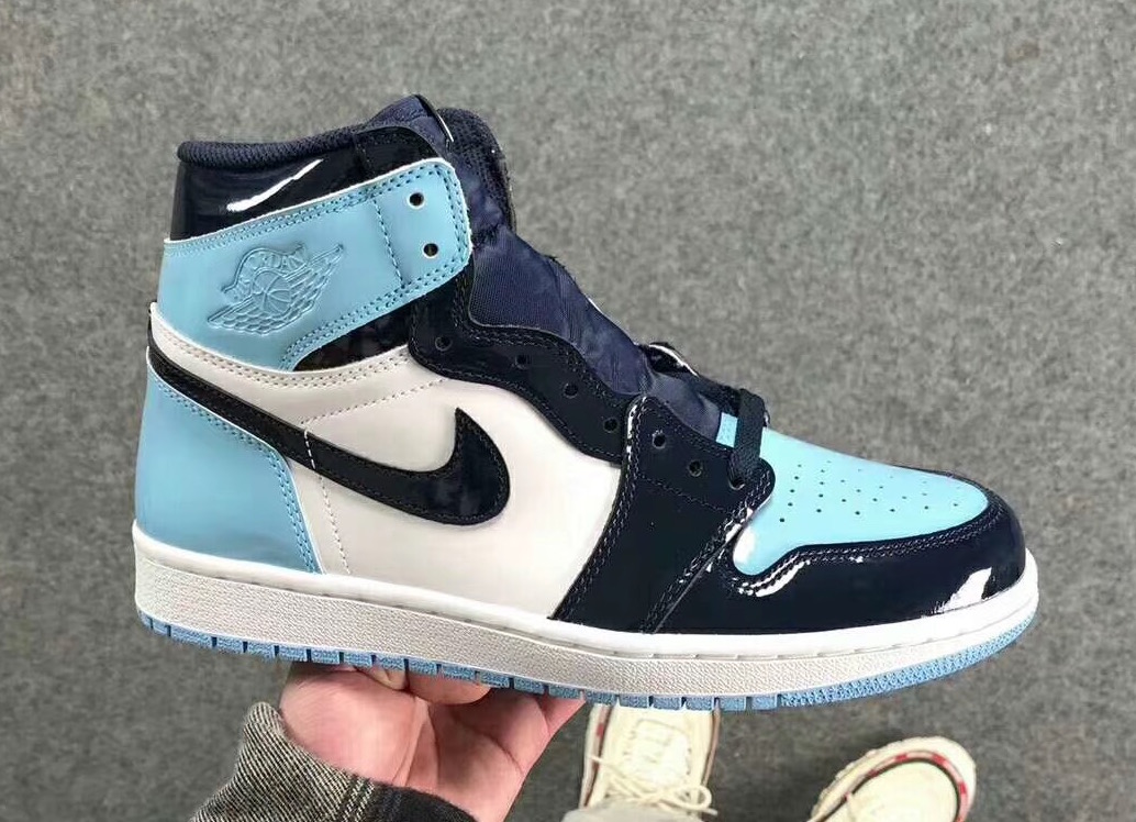 Air-Jordan-1-UNC-Obsidian-Blue-Chill-CD0461-401-Release-Date-4.jpg