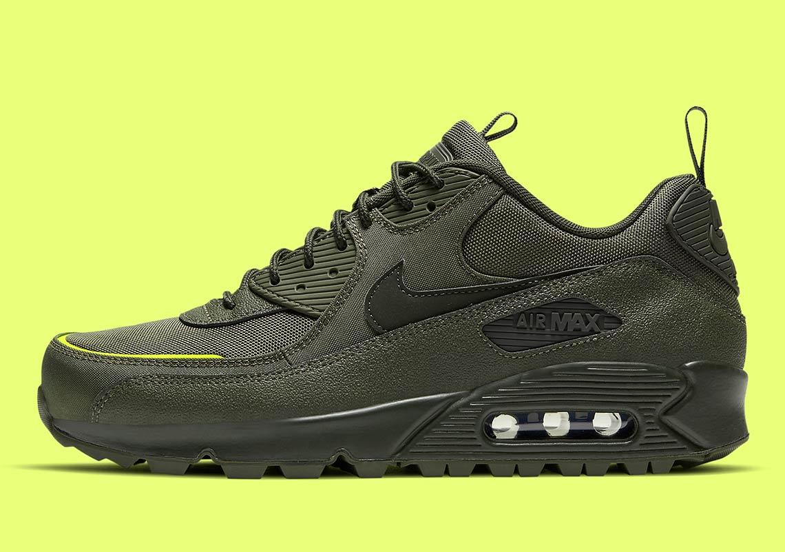 Nike-Air-Max-90-CQ7743-300-2.jpg