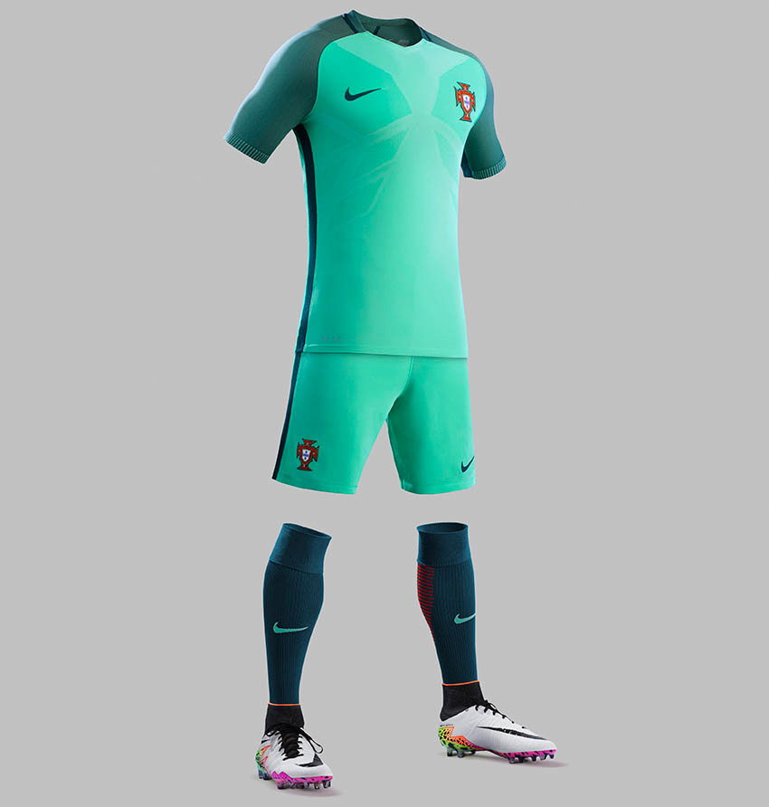 Portugal-Euro-2016-Away-Kit%2B%25284%2529.jpg