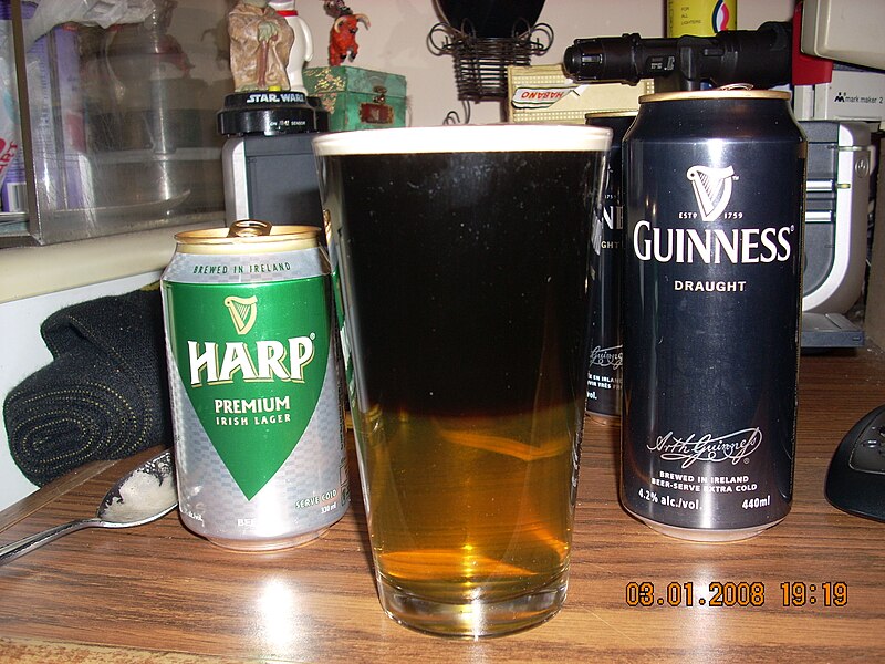 800px-GuinessHarpBlackandTan.JPG