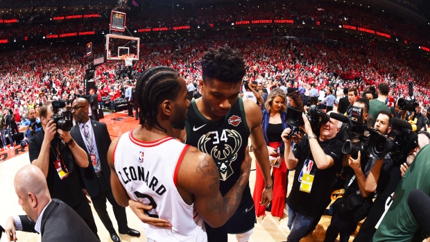 giannis-antetokounmpo-and-kawhi-leonard.jpg