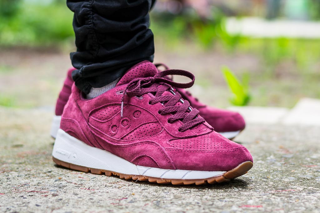 Burgundy-Packer-x-Saucony-Shadow-6000s.jpg