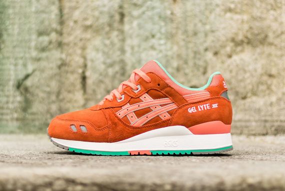 asics-gel-lyte-III-fresh-salmon.jpg