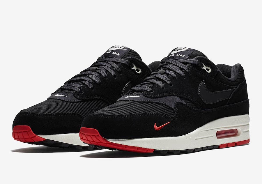 Nike-Air-Max-1-Mini-Swoosh-Bred-875844-007-Release-Date.jpg