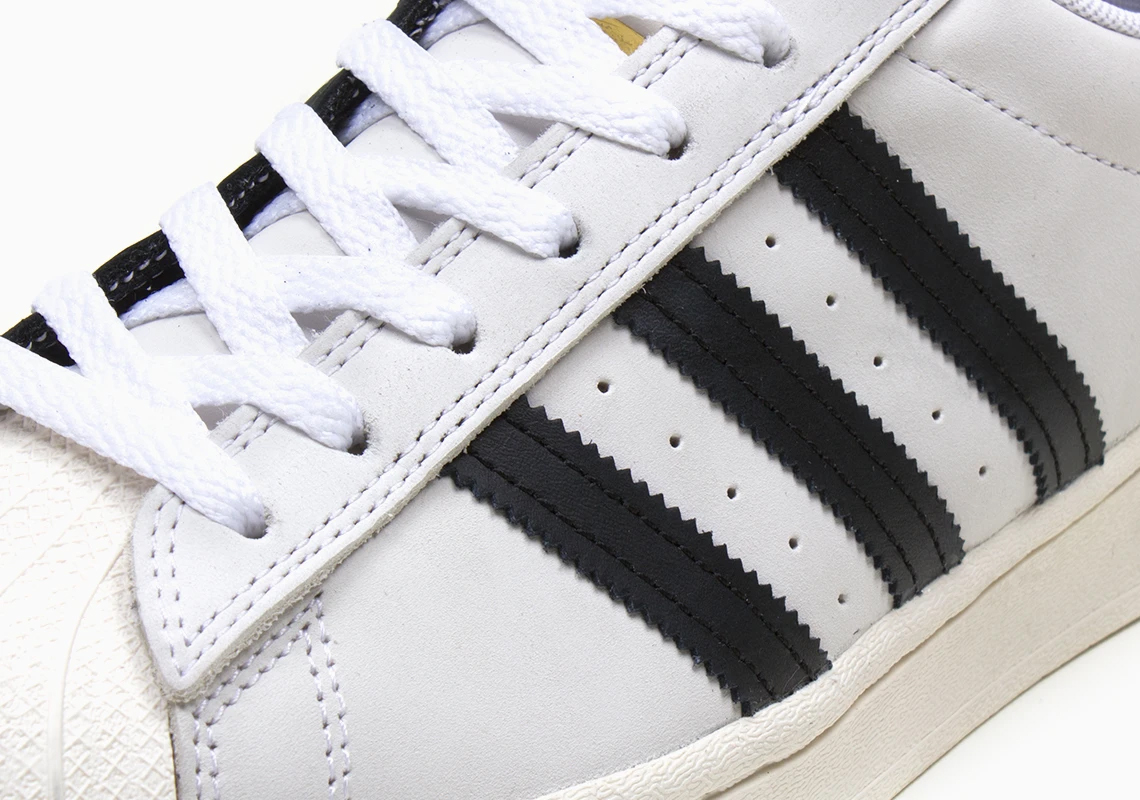 adidas-Superstar-FV0323-5.jpg