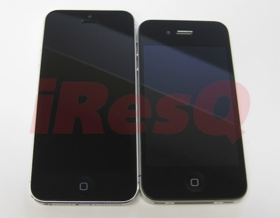 iresq_iphone5_4s_front_comparison.jpg