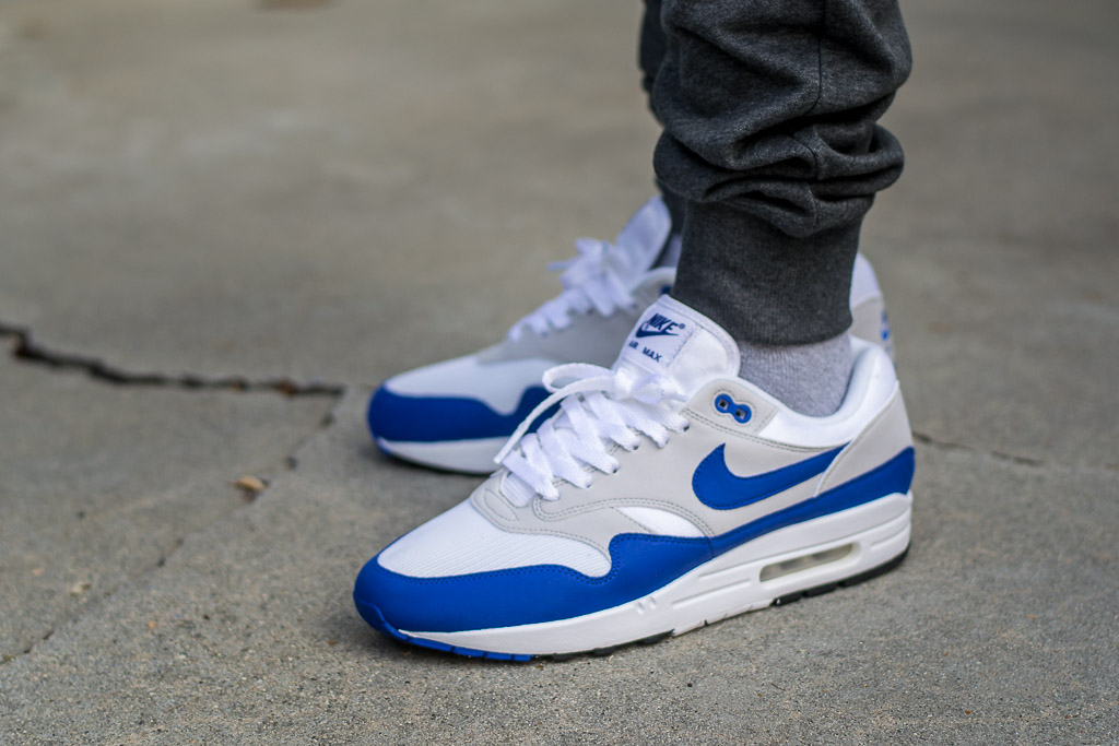 Nike-Air-Max-1-Anniversary-Game-Royal-on-foot.jpg