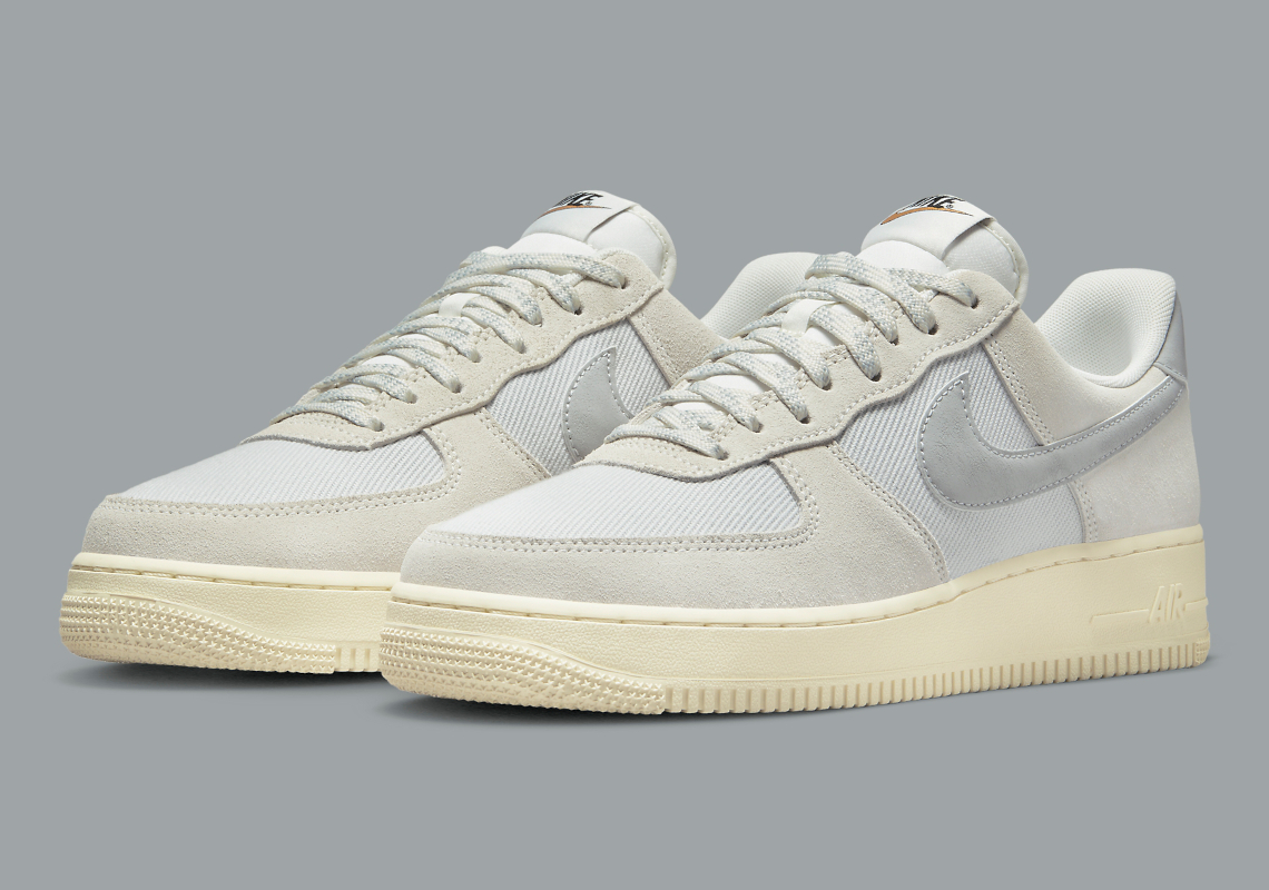 Nike-Air-Force-1-Low-DO9801-100-4.jpg