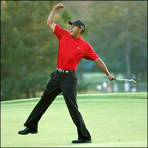 tiger-woods-fist-pump.jpg