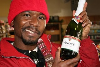 02+AndreChampagneLoRez.jpg