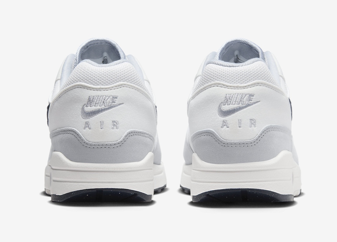 Air-Max-1-Platinum-Tint-Dark-Obsidian-FD9082-002-5.jpeg