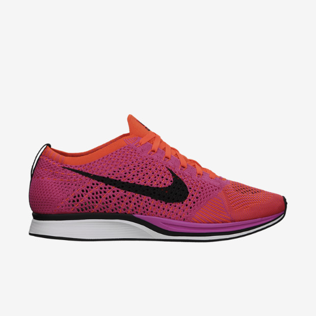 NIKE-FLYKNIT-RACER-526628_600_A.jpg