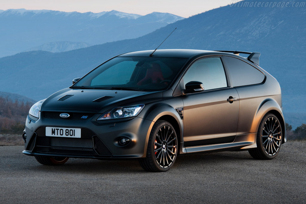 Ford-Focus-RS500_1.jpg