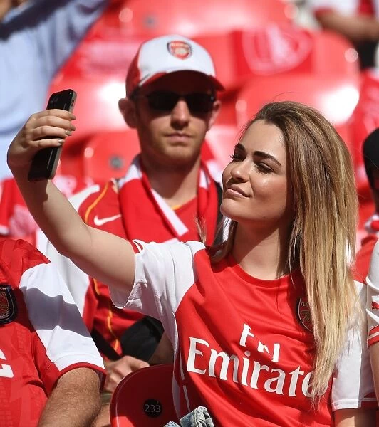 arsenal-fan-arsenal-21-chelsea-fa-cup-final-13596814.jpg.webp