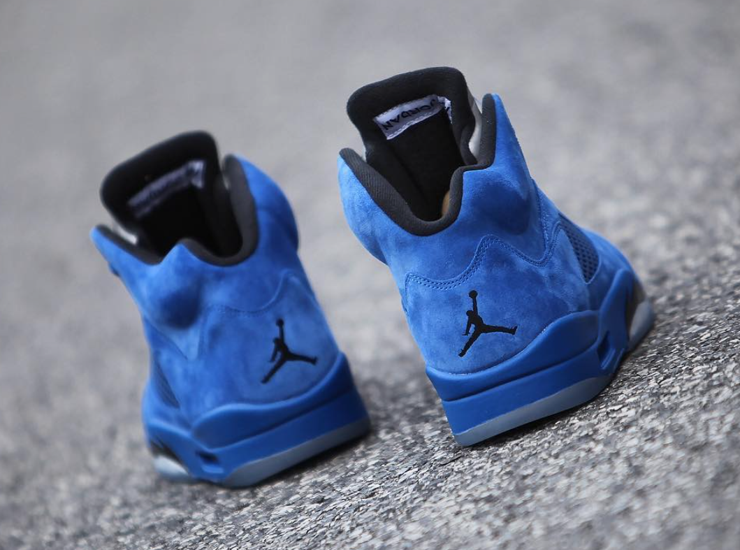 blue-suede-jordan-5-4.png