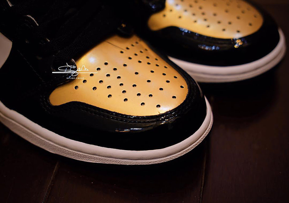 air-jordan-1-black-gold-january-2018-4.jpg