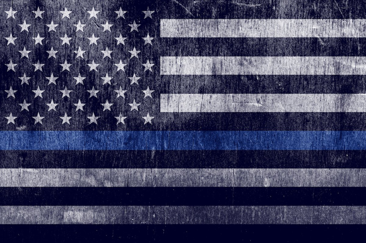 whybluelivesmatter.com