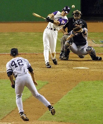 rivera-2001world-series_display_image_display_image.jpg