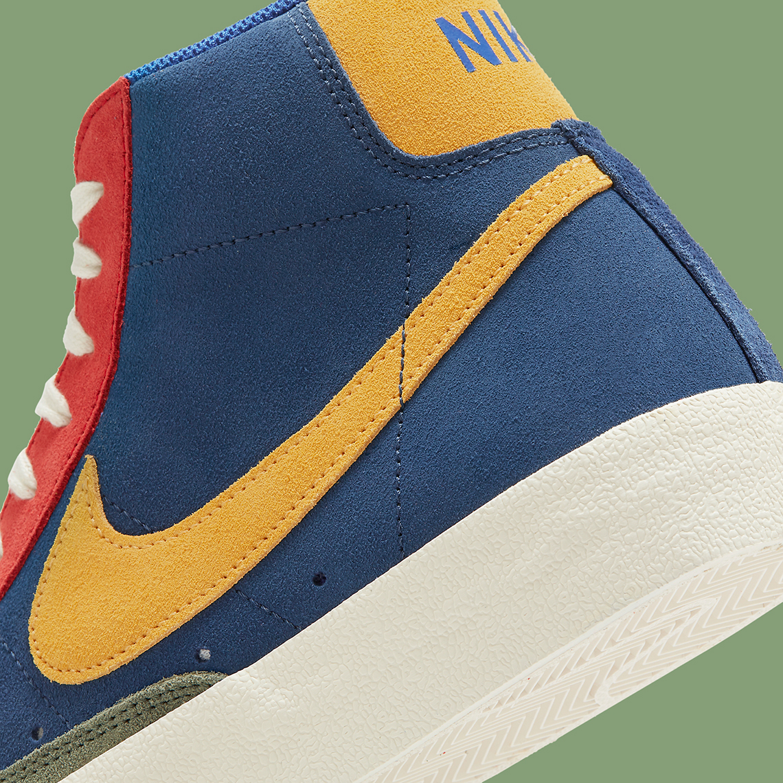 nike-blazer-mid-77-DC9179-476-4.jpg