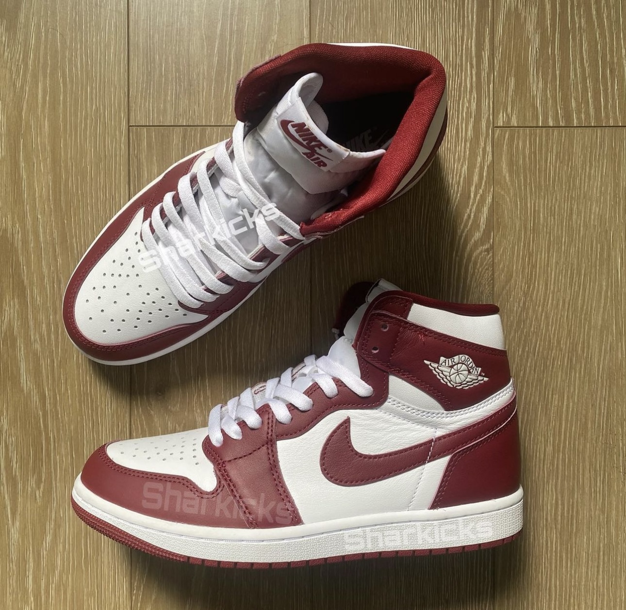 Air-Jordan-1-High-OG-Team-Red.jpg