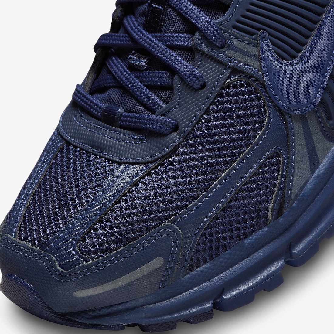 Nike-Zoom-Vomero-5-Midnight-Navy-BV1358-400-6.jpeg