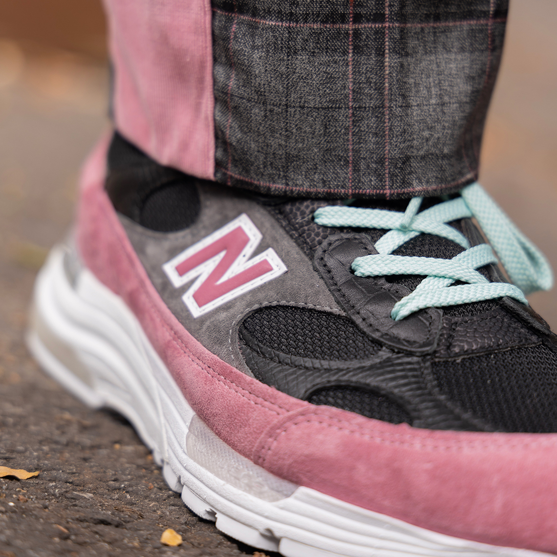 Damari-Savile-New-Balance-992-Release-Date-3-1.jpg