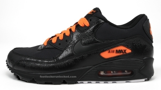 air_max_90_black_total_orange-1med.jpg