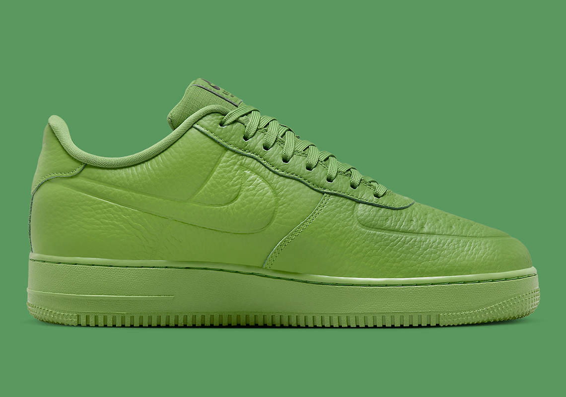 nike-air-force-1-low-waterproof-green-fb8875-300-6.jpg