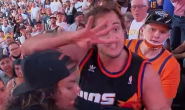 suns-in-4-fan.jpg