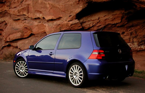 r32-small.jpg