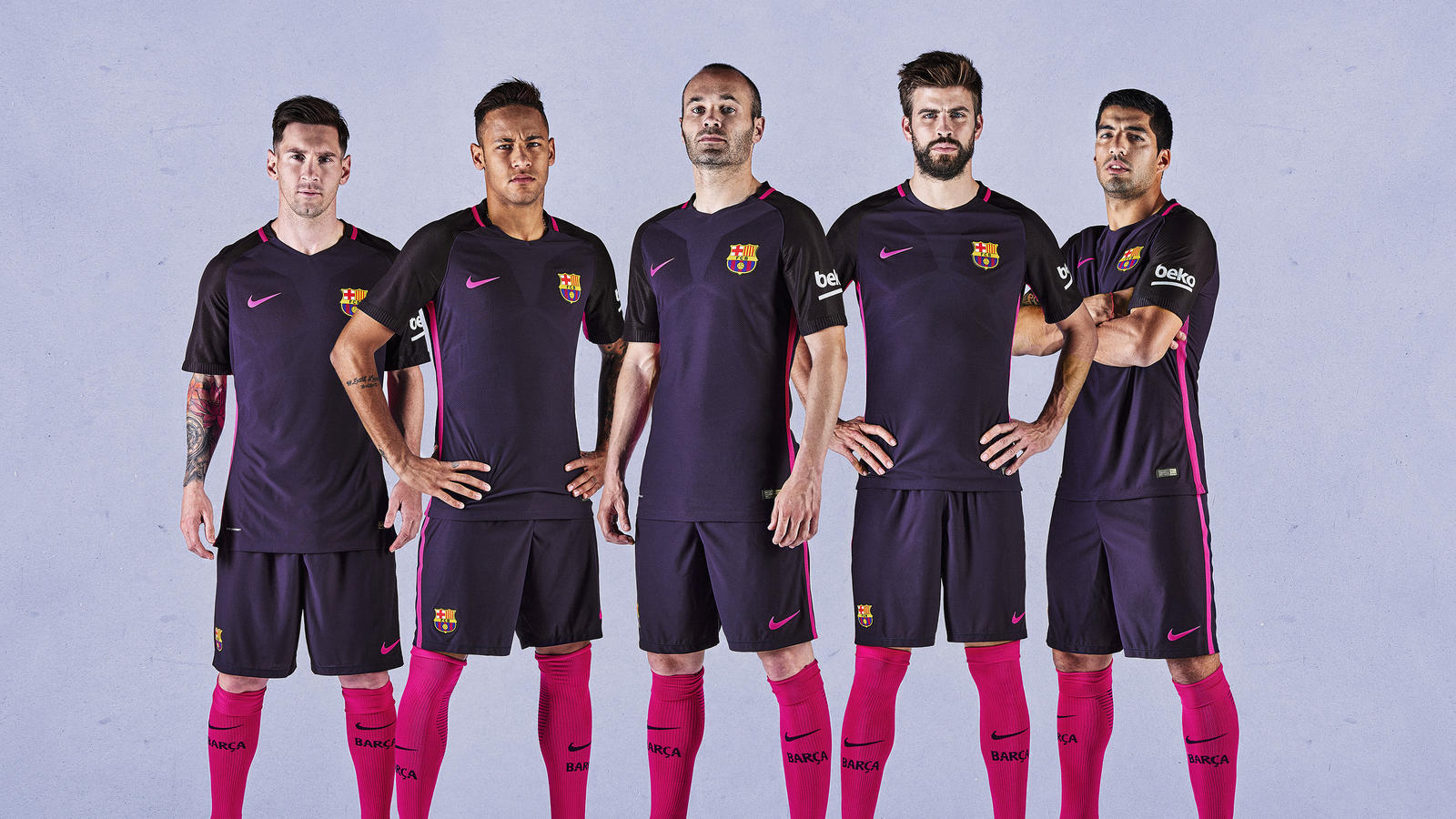 Barca_Group_Shot_Away_2016_07_12_hd_1600.jpg