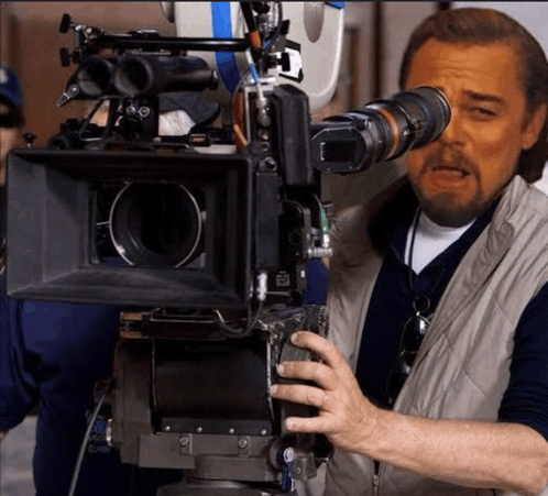 leonardo-dicaprio-camera.png