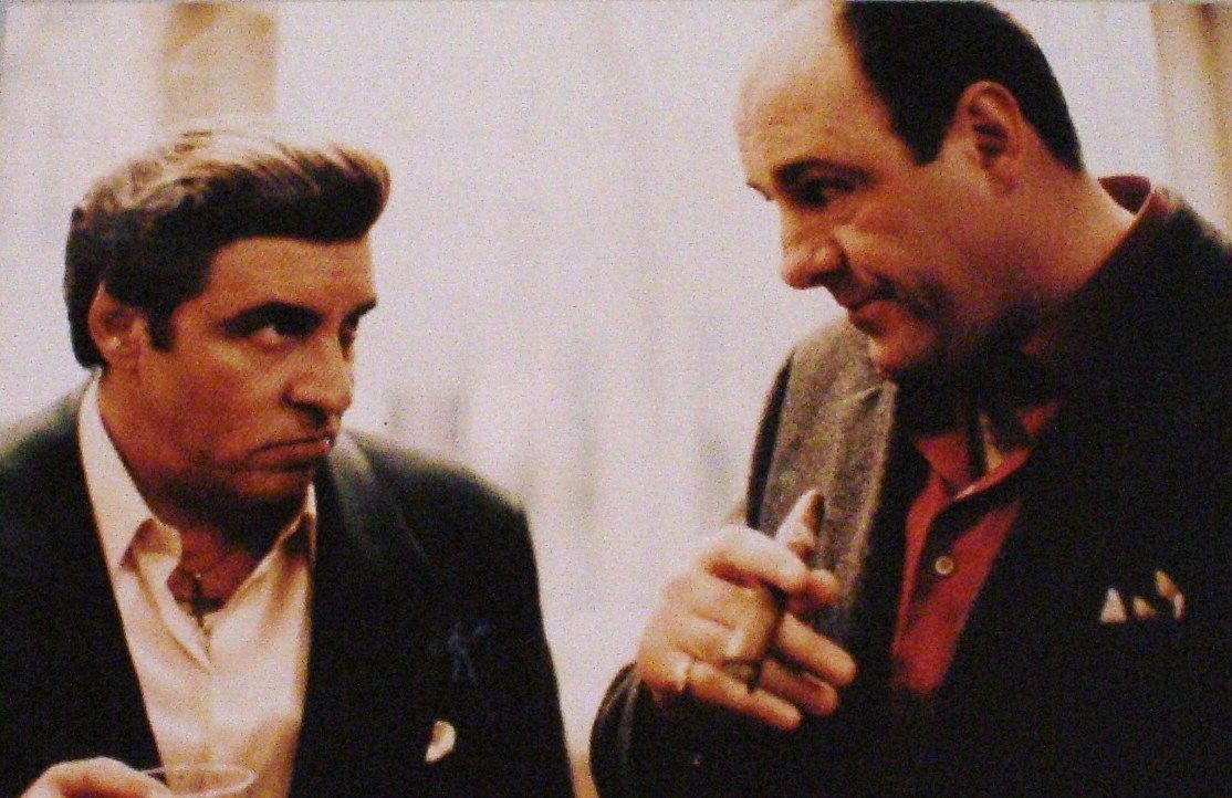 tony-and-silvio-the-sopranos-2552453-1114-722.jpg