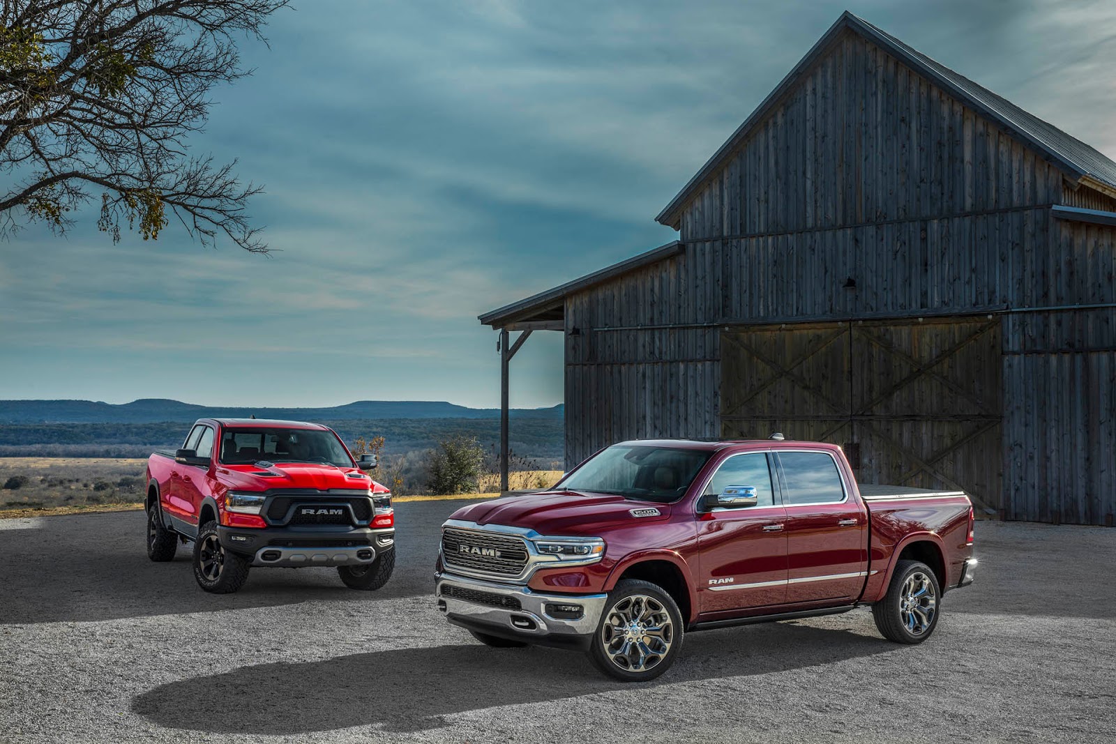 2019-ram-1500-001.jpg