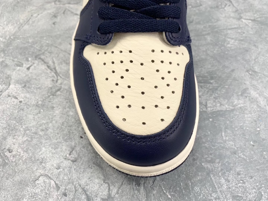 Air-Jordan-1-Obsidian-555088-140-2019-Release-Date-5.jpg