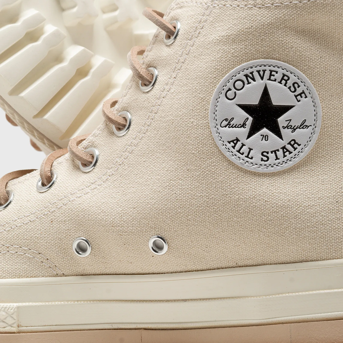 Converse-Chuck-70-Canvas-LTD-Natural-A06914C-3.jpg