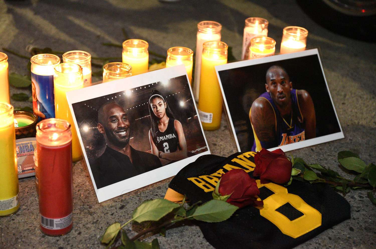 kobe-bryant-vigil-3-2000-000ba0ae68ba40dd9a9dcbd31e85783b.jpg