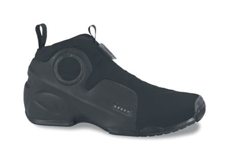 nike-air-flightposite-ii-2-le-spring-2010-2.jpg