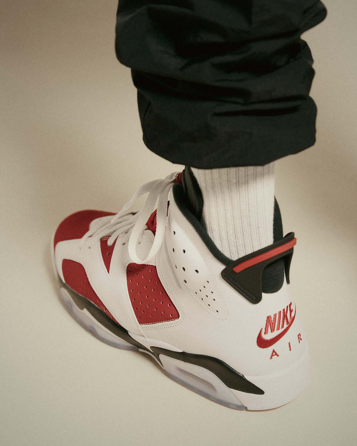 jordan-6-carmine-11.jpg