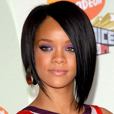 rihanna2_400X400.jpg