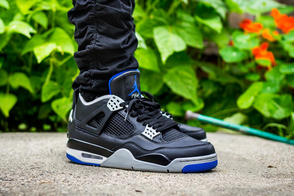 Air-Jordan-4-Alternate-Motorsport-On-Feet.jpg