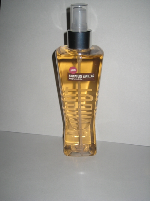 Bath-and-Body-Works-Apricot-Vanilla-Mist.jpg